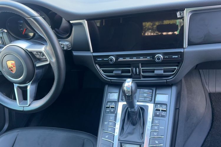 Used Porsche Macan 2020 Macan 2.0T Audio And AC Panel