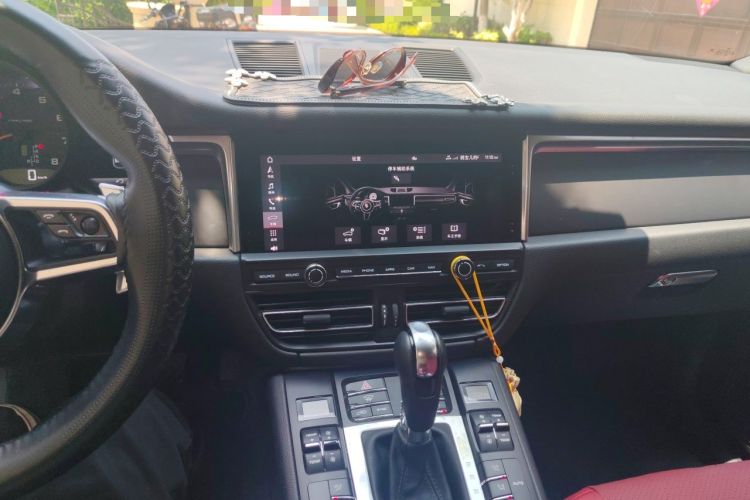 Used Porsche Macan 2020 Macan 2.0T Audio And AC Panel
