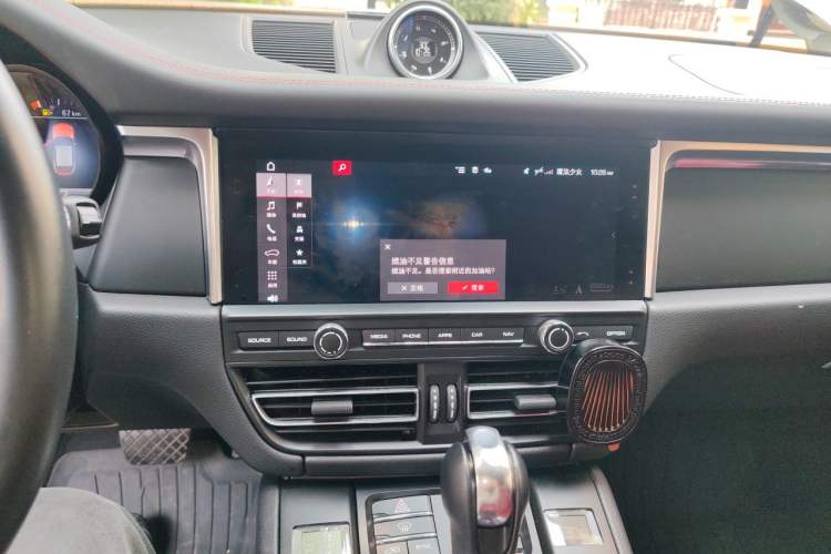 Used Porsche Macan 2020 Macan 2.0T Audio And AC Panel