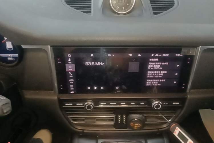 Used Porsche Macan 2020 Macan 2.0T Audio And AC Panel