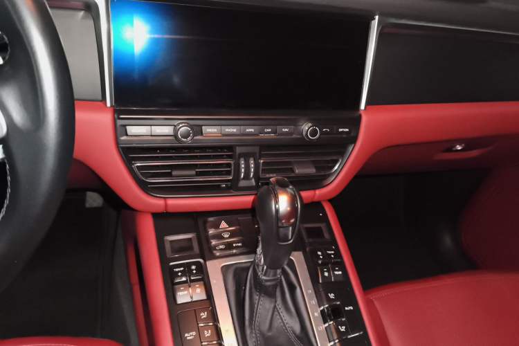 Used Porsche Macan 2020 Macan 2.0T Audio And AC Panel