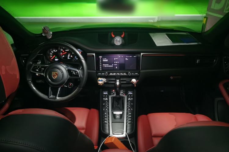 Used Porsche Macan 2020 Macan GTS 2.9T Center Console