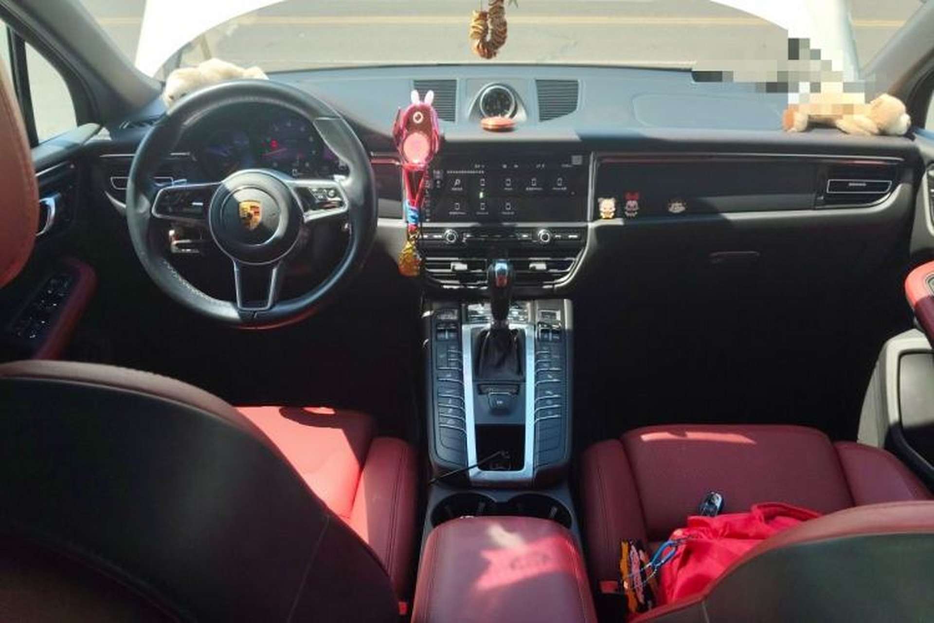 Used Porsche Macan 2020 Macan 2.0T Center Console