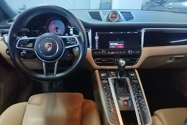 Used Porsche Macan 2020 Macan S 3.0T Center Console