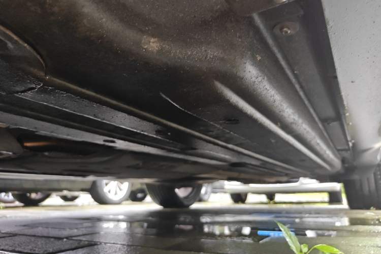 Used Porsche Macan 2020 Macan 2.0T Chassis Front Left