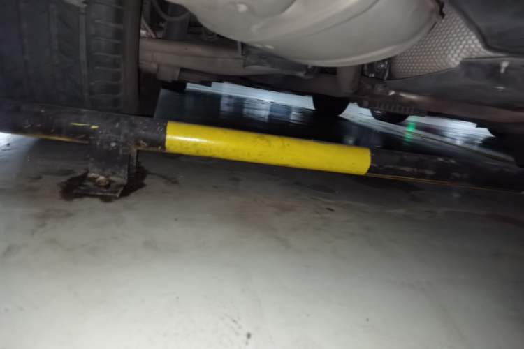 Used Porsche Macan 2020 Macan 2.0T Chassis Rear Left