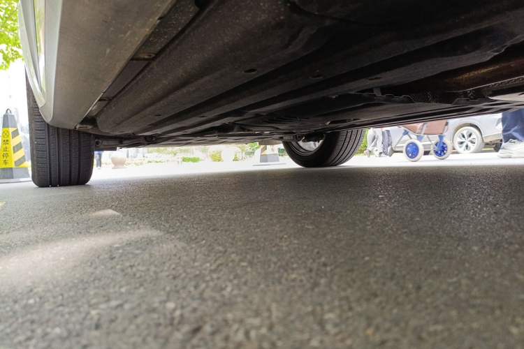 Used Porsche Macan 2020 Macan 2.0T Chassis Rear Left