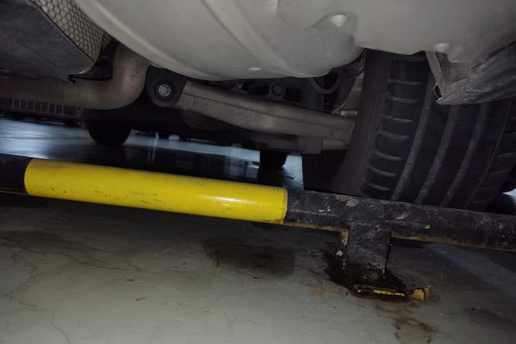 Used Porsche Macan 2020 Macan 2.0T Chassis Rear Right