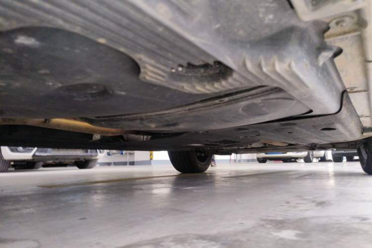 Used Porsche Macan 2020 Macan 2.0T Chassis Rear Right
