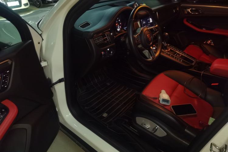 Used Porsche Macan 2020 Macan 2.0T Driver Seat