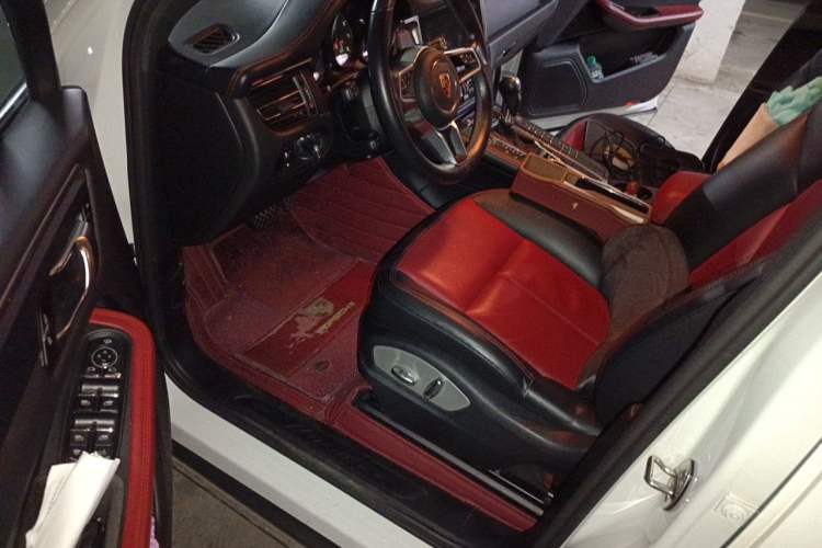 Used Porsche Macan 2020 Macan 2.0T Driver Seat