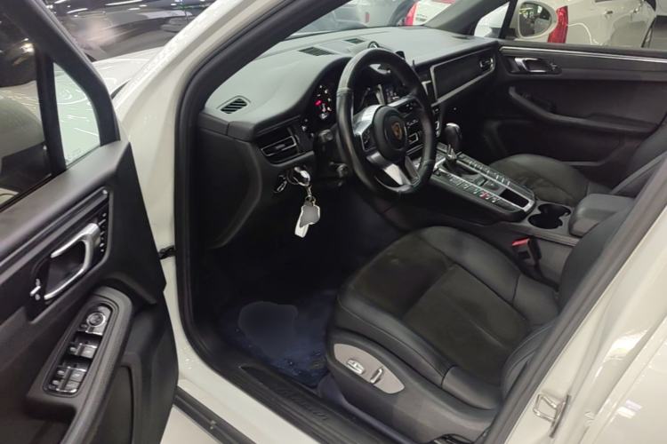 Used Porsche Macan 2020 Macan 2.0T Driver Seat