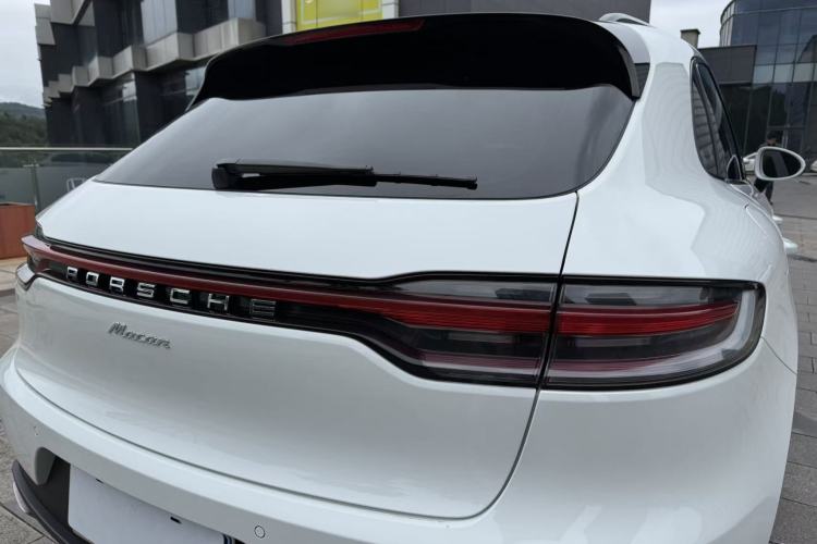 Used Porsche Macan 2020 Macan 2.0T Exterior 10