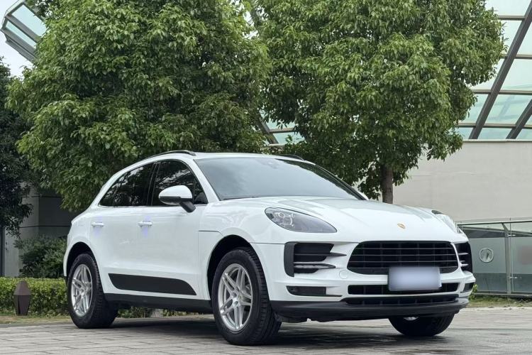 Used Porsche Macan 2020 Macan 2.0T Exterior 2