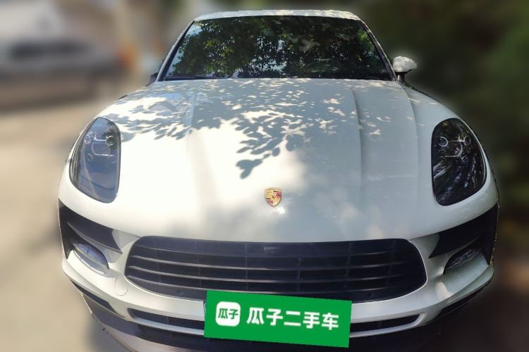 Used Porsche Macan 2020 Macan 2.0T Front