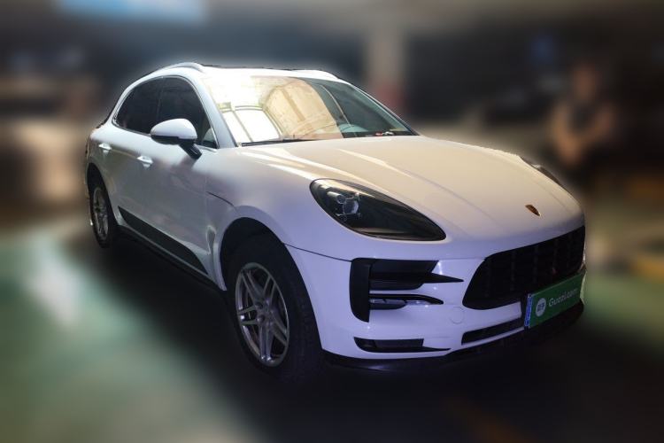 Used Porsche Macan 2020 Macan 2.0T Front Right 45 Deg