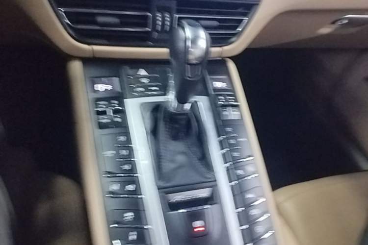 Used Porsche Macan 2020 Macan S 3.0T Gear Lever