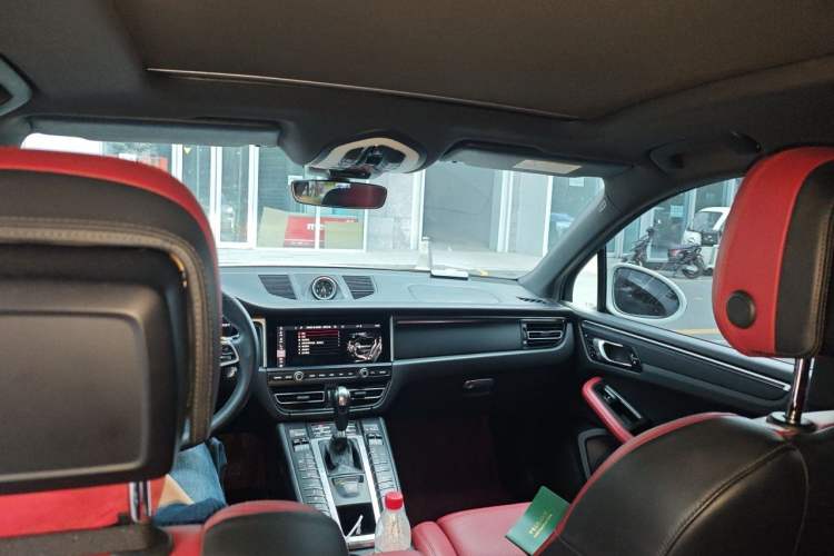 Used Porsche Macan 2020 Macan 2.0T Headliner