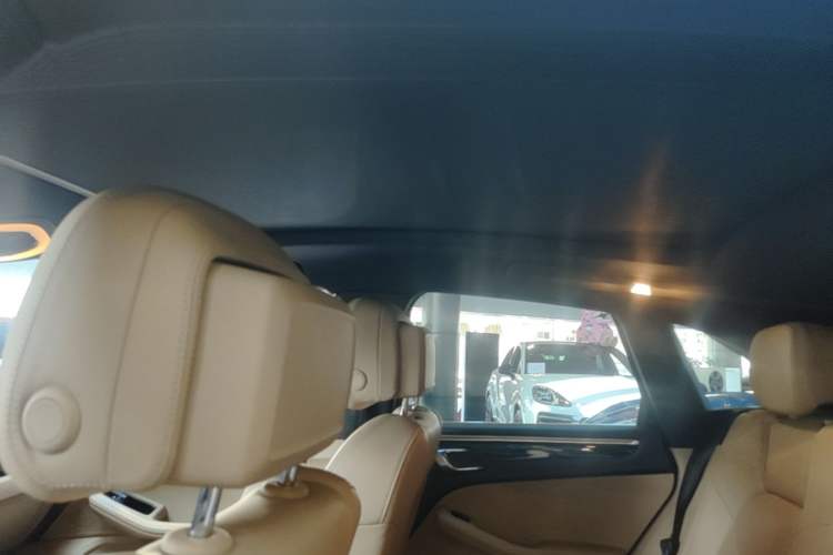 Used Porsche Macan 2020 Macan S 3.0T Headliner