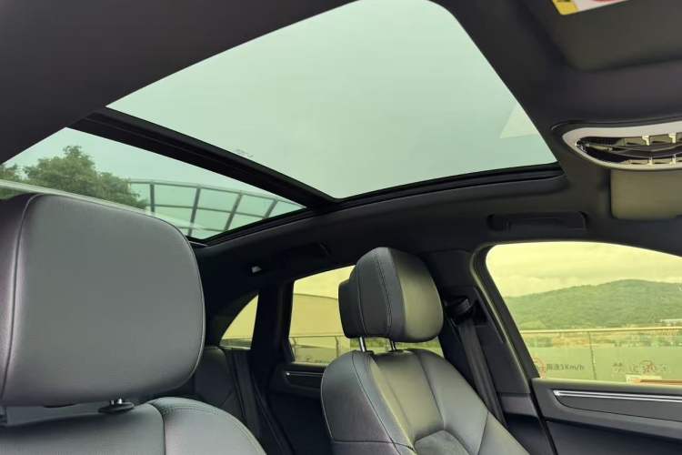 Used Porsche Macan 2020 Macan 2.0T Headliner