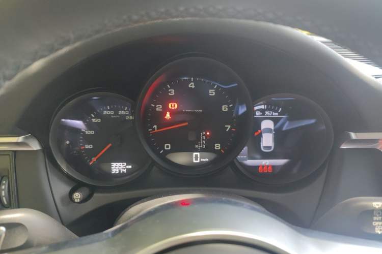 Used Porsche Macan 2020 Macan 2.0T Instrument Cluster