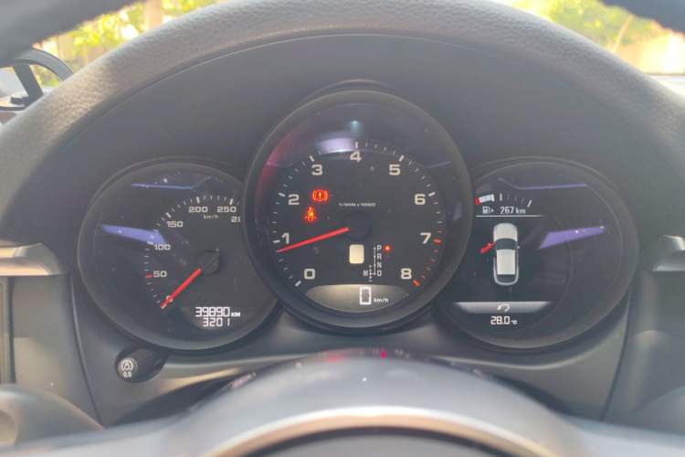 Used Porsche Macan 2020 Macan 2.0T Instrument Cluster