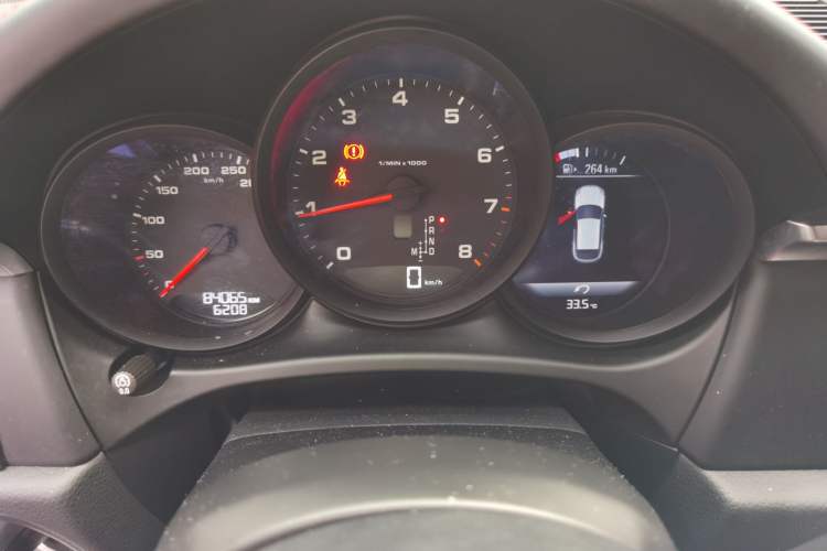 Used Porsche Macan 2020 Macan 2.0T Instrument Cluster