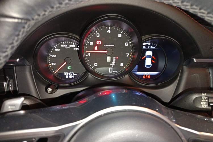 Used Porsche Macan 2020 Macan 2.0T Instrument Cluster