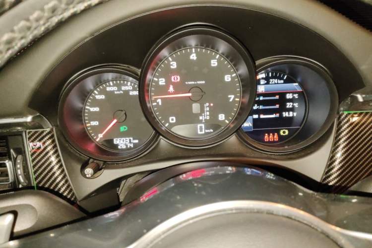 Used Porsche Macan 2020 Macan 2.0T Instrument Cluster