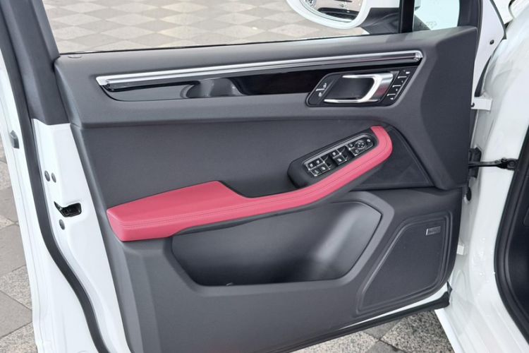 Used Porsche Macan 2020 Macan GTS 2.9T Interior 11