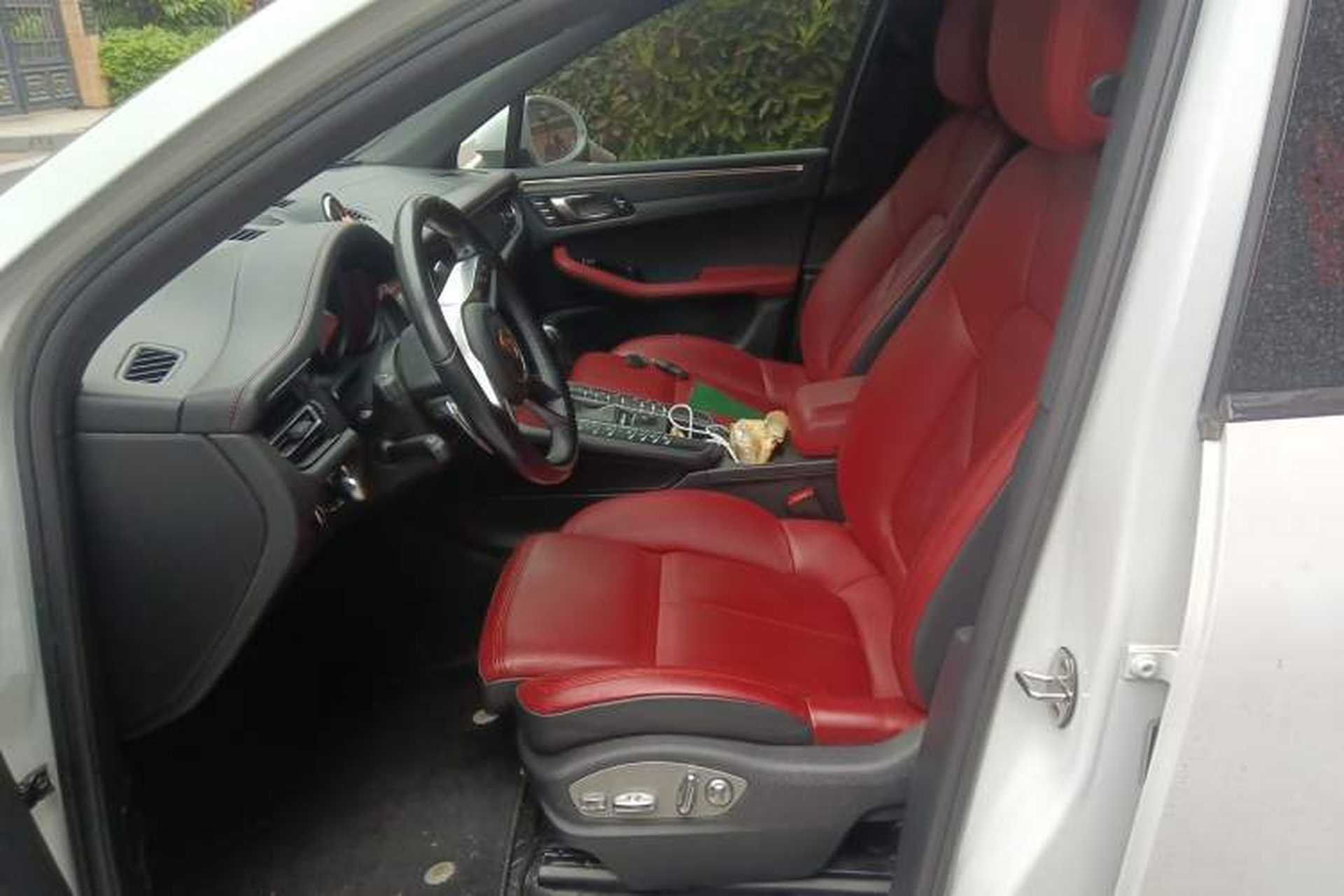 Used Porsche Macan 2020 Macan 2.0T Left Front Seat