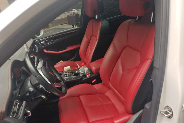 Used Porsche Macan 2020 Macan S 3.0T Left Front Seat