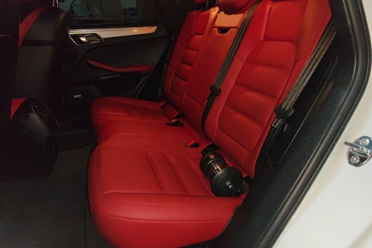 Used Porsche Macan 2020 Macan Turbo 2.9T Left Rear Seat