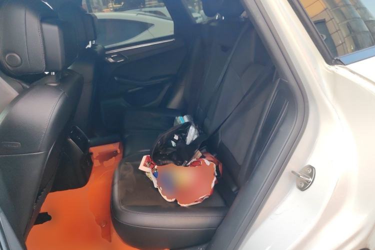 Used Porsche Macan 2020 Macan 2.0T Left Rear Seat