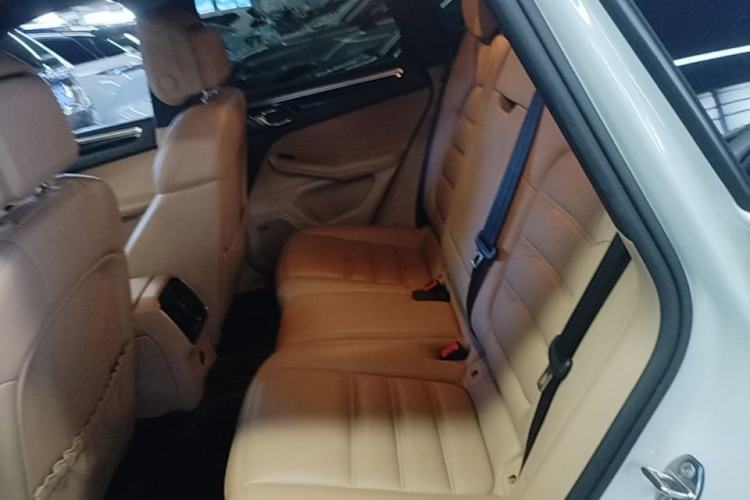 Used Porsche Macan 2020 Macan S 3.0T Left Rear Seat