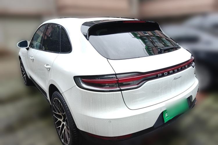Used Porsche Macan 2020 Macan 2.0T Rear Left 45 Deg