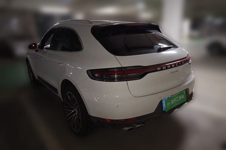 Used Porsche Macan 2020 Macan 2.0T Rear Left 45 Deg