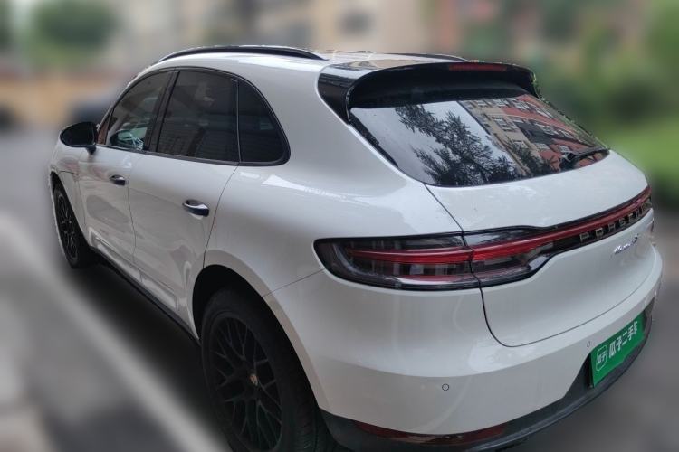 Used Porsche Macan 2020 Macan 2.0T Rear Left 45 Deg