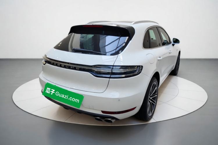 Used Porsche Macan 2020 Macan S 3.0T Rear Right 45 Deg