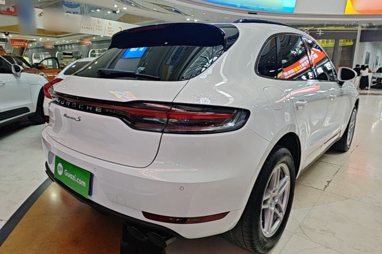 Used Porsche Macan 2020 Macan S 3.0T Rear Right 45 Deg