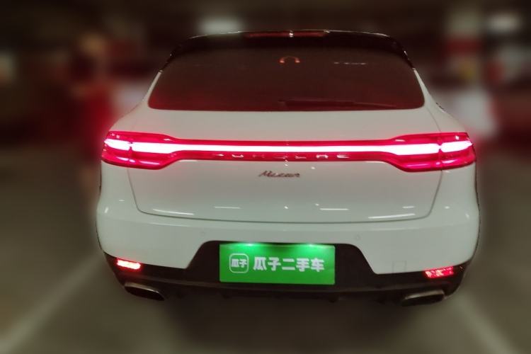 Used Porsche Macan 2020 Macan 2.0T Rear