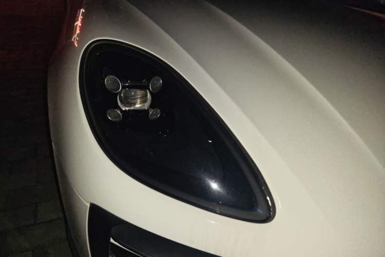 Used Porsche Macan 2020 Macan 2.0T Right Front Headlight