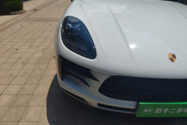 Used Porsche Macan 2020 Macan 2.0T Right Front Headlight