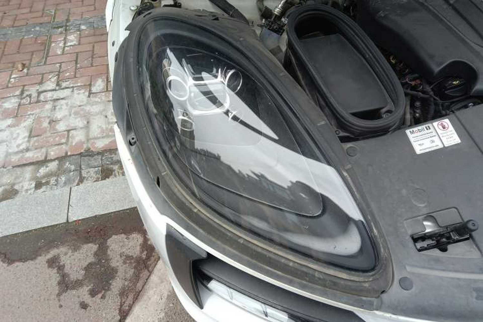 Used Porsche Macan 2020 Macan 2.0T Right Front Headlight