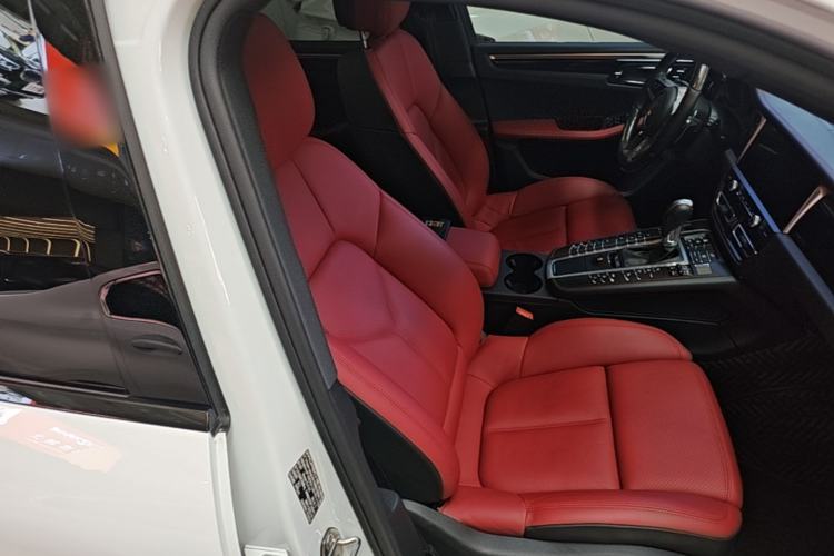 Used Porsche Macan 2020 Macan S 3.0T Right Front Seat