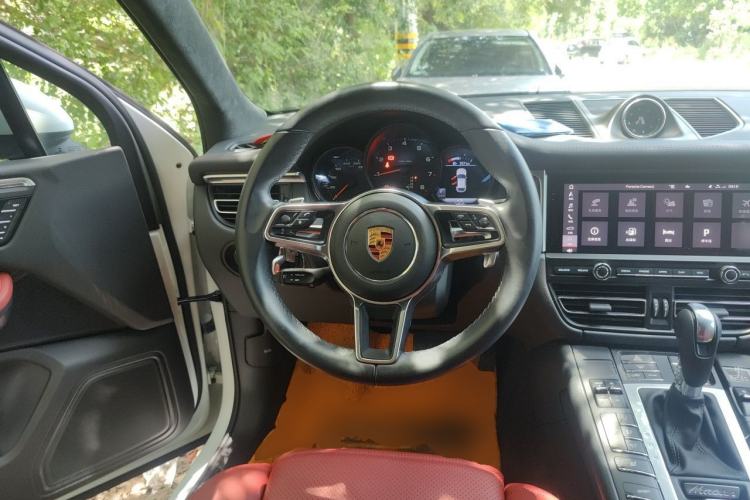 Used Porsche Macan 2020 Macan 2.0T Steering Wheel