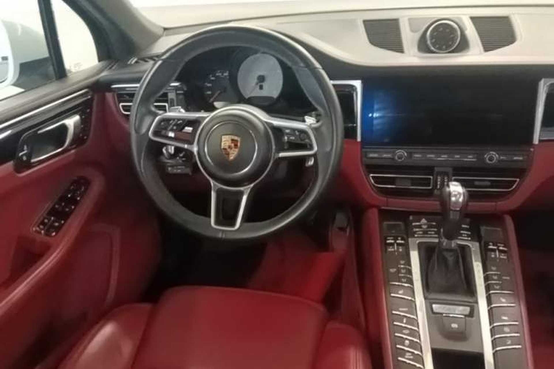Used Porsche Macan 2020 Macan S 3.0T Steering Wheel