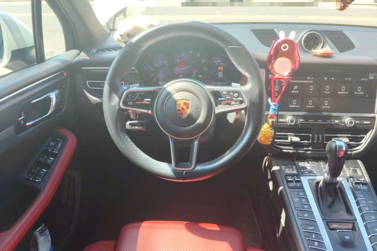 Used Porsche Macan 2020 Macan 2.0T Steering Wheel