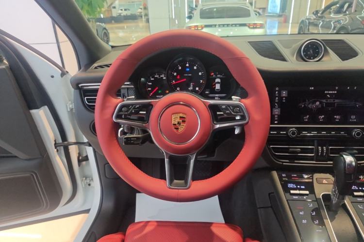 Used Porsche Macan 2020 Macan 2.0T Steering Wheel
