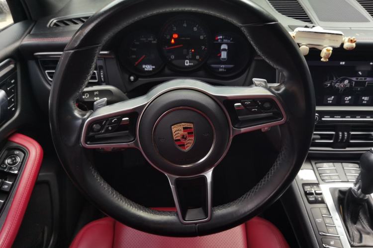 Used Porsche Macan 2020 Macan 2.0T Steering Wheel